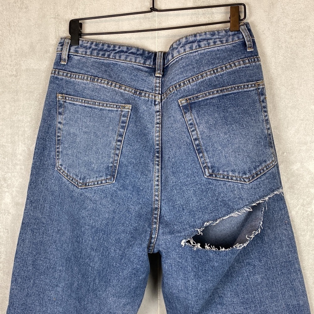 Prettylittlething cheeky jeans - Picture 7 of 7